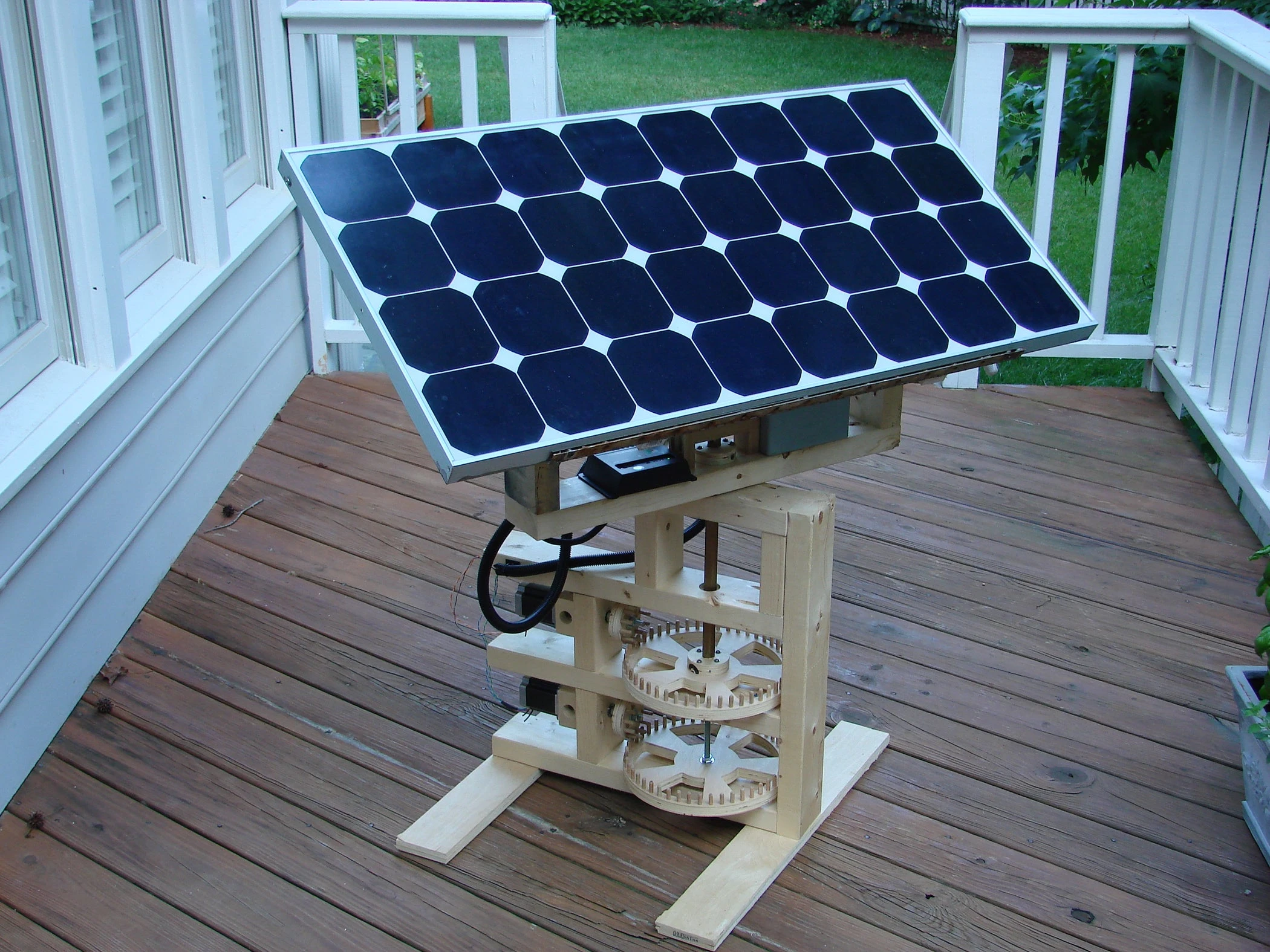 solar tracker